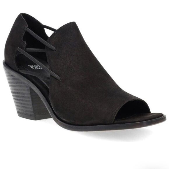 Eileen Fisher Allie Cutout Sandals Black - Picture 1 of 13